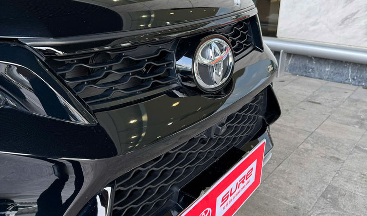 FORTUNER LEGENDER 2025 MÀU ĐEN - Ảnh 4