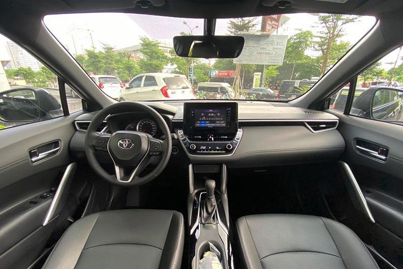 Nội thất xe Toyota Corolla Cross 1.8G 2022