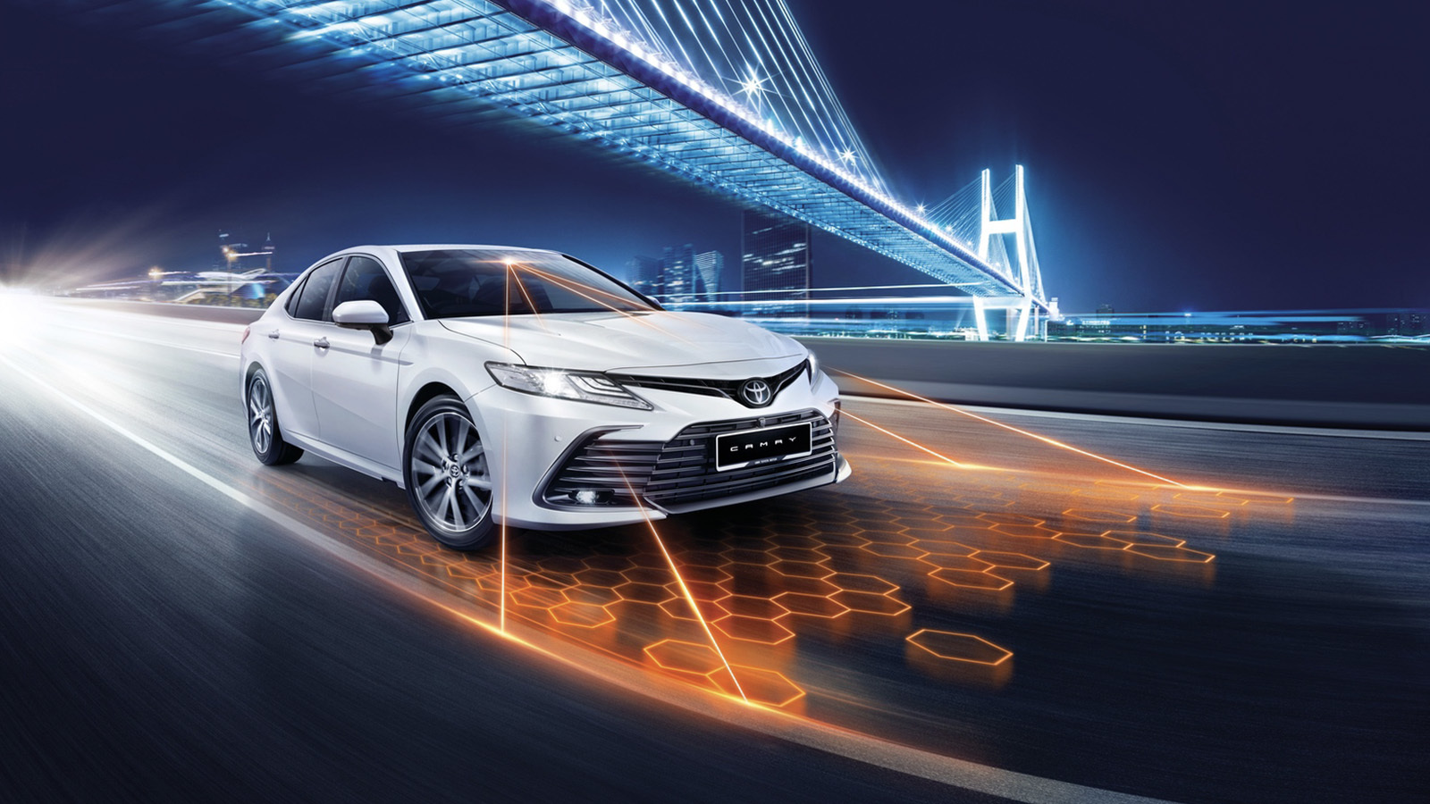 Toyota Camry 2.0Q 2022