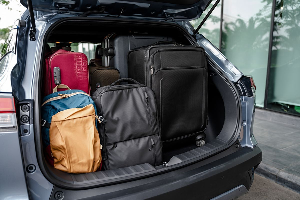 Khoang hành lý 440 lít