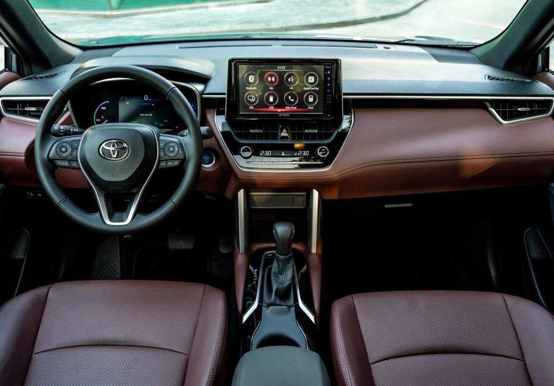 Không gian nội thất Toyota Corolla Cross Hybrid 2023