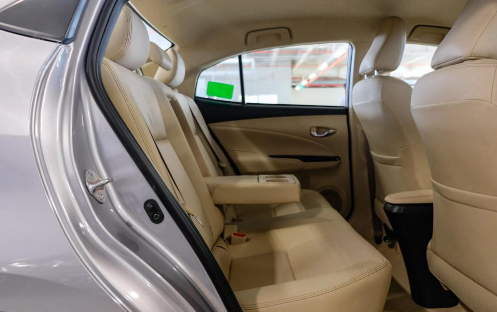 Khoang h&agrave;nh kh&aacute;ch