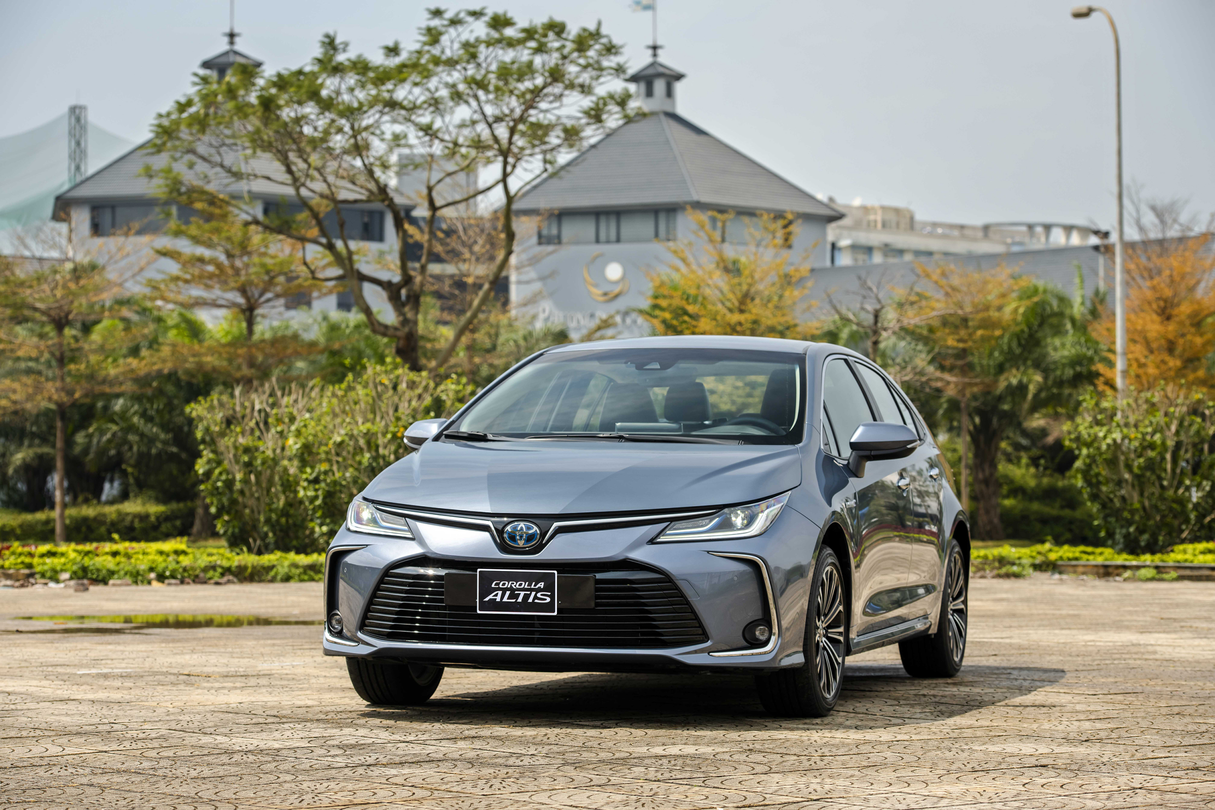 Toyota Corolla Altis 2023 c&oacute; mấy phi&ecirc;n bản