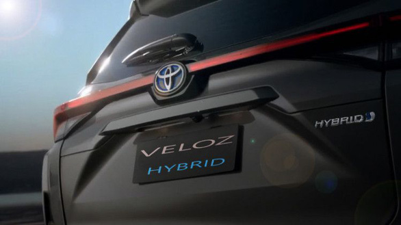Toyota Veloz Hybrid