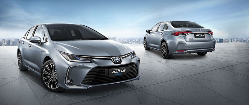 Toyota Altis 2023 giá lăn bánh