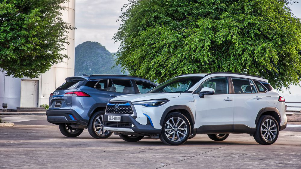 Thiết kế ngoại thất các phiên bản xe Toyota Cross 2023