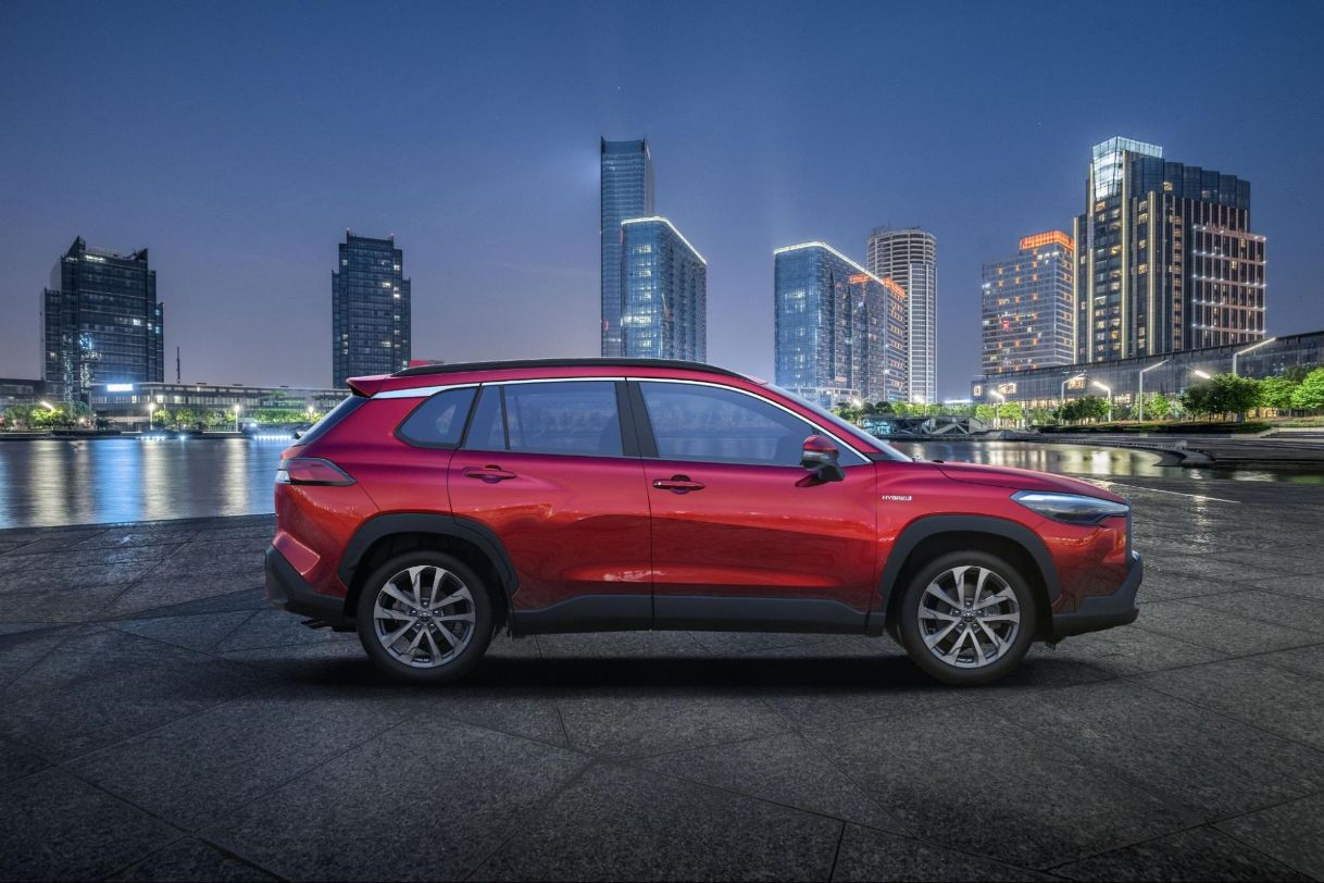 Thông số kỹ thuật Toyota Corolla Cross 2023