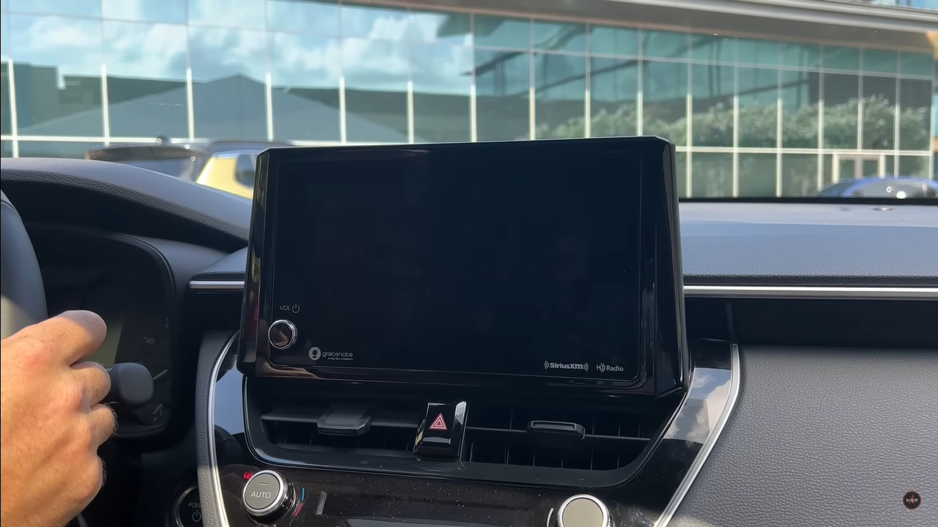 Màn hình giải trí