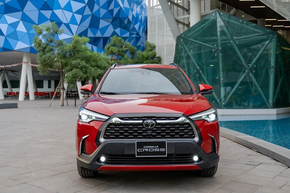 Phần đầu xe Toyota Corolla Cross
