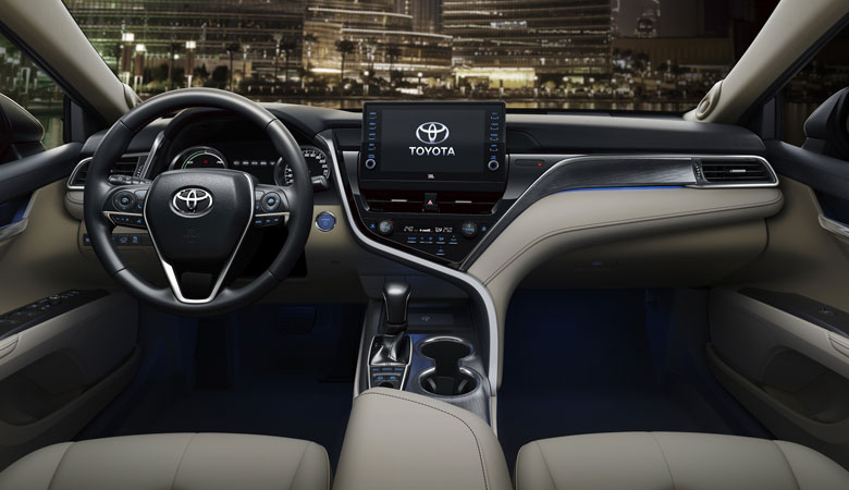 Không gian nội thất rộng rãi với nhiều trang bị công nghệ xịn sò