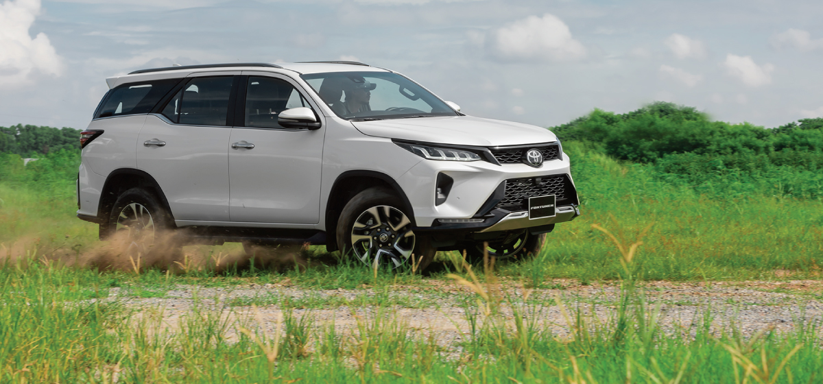 Fortuner 2.8AT 4x4  m&aacute;y dầu